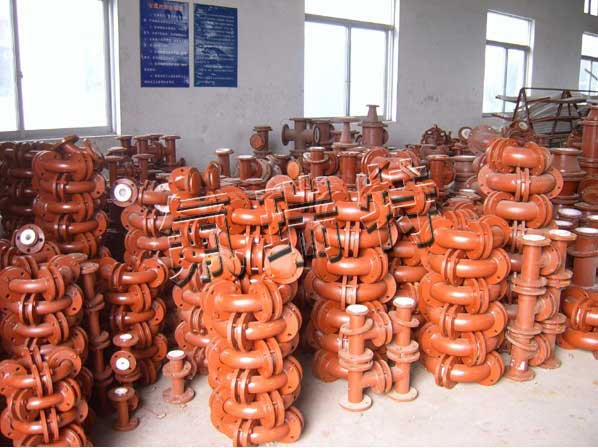 鋼襯四氟管道、管件